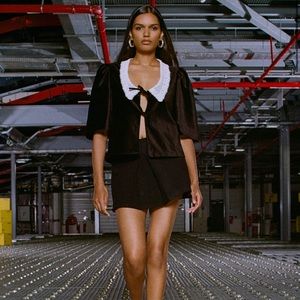 MAISON CLEO Black SERVANE Wool High-Waisted Kick Pleat Mini Skirt